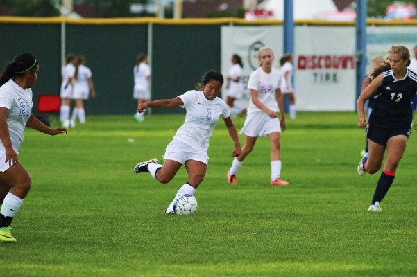 Miguella Evangelista kicks the ball down the field during a pre-season game on August 21.